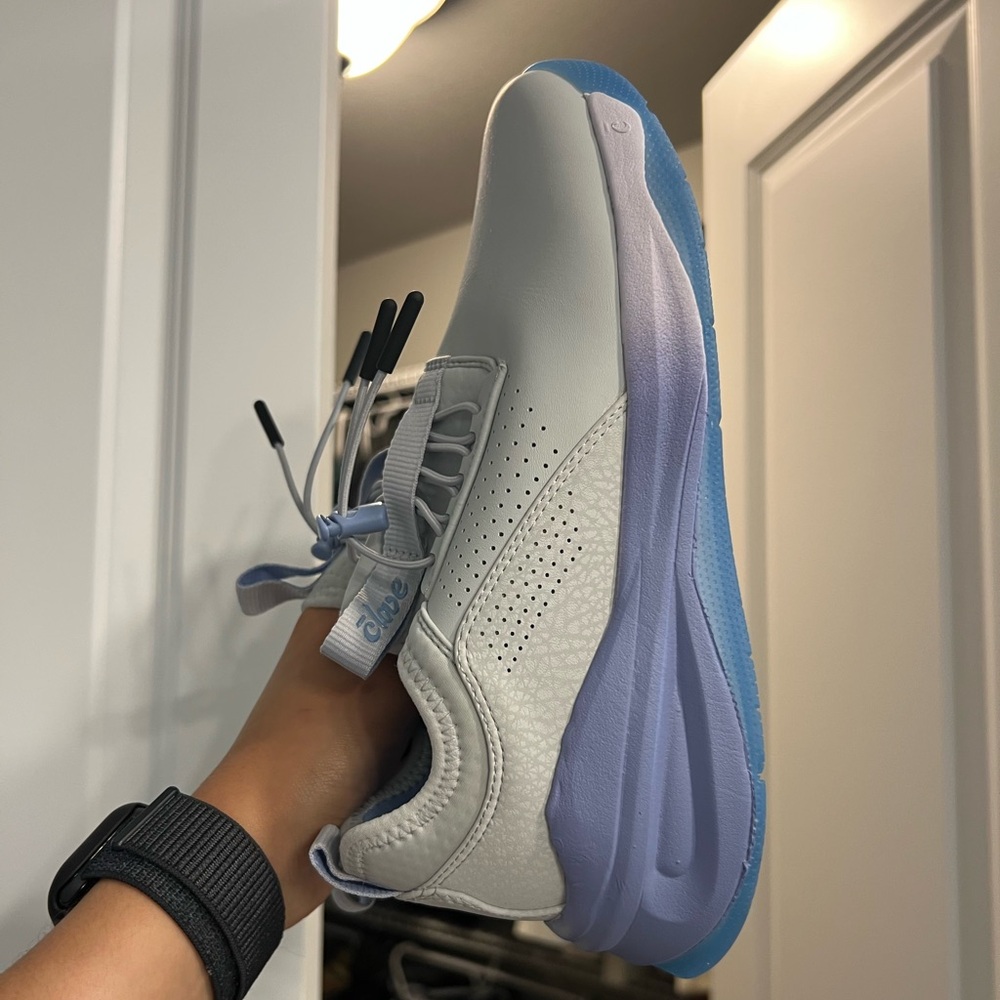 NEW Clove Sneakers Shoes Grey matter